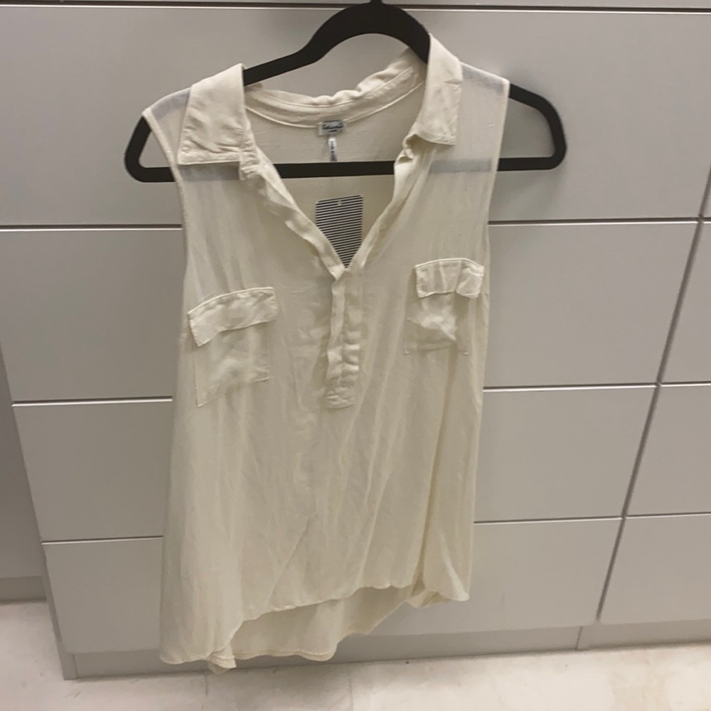 Splendid off white collared tank w/ pockets size L